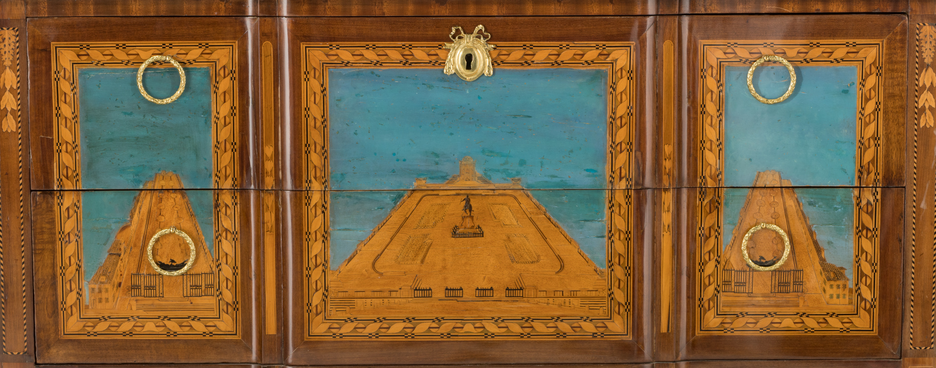 Anonyme, Commode présentant la Place royale du Peyrou en décor (détail)